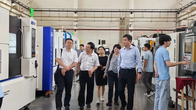 智能装备展会代理加盟：规避风险，把握机遇